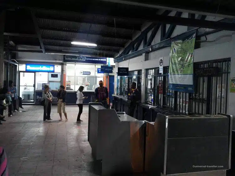 Travelling-Universaltraveller2013-10-04-05.06.30