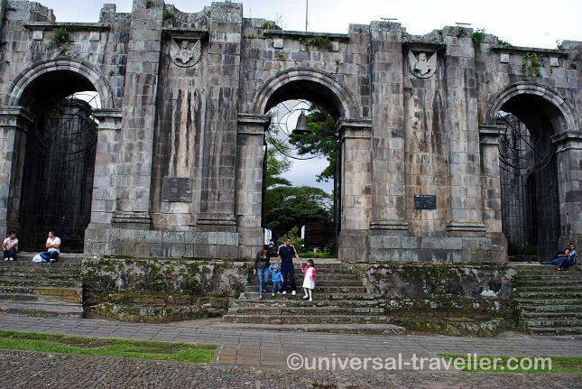 Die Ruinen Des Tempels Der Pfarrei Santiago Apostol In Costa Rica 
