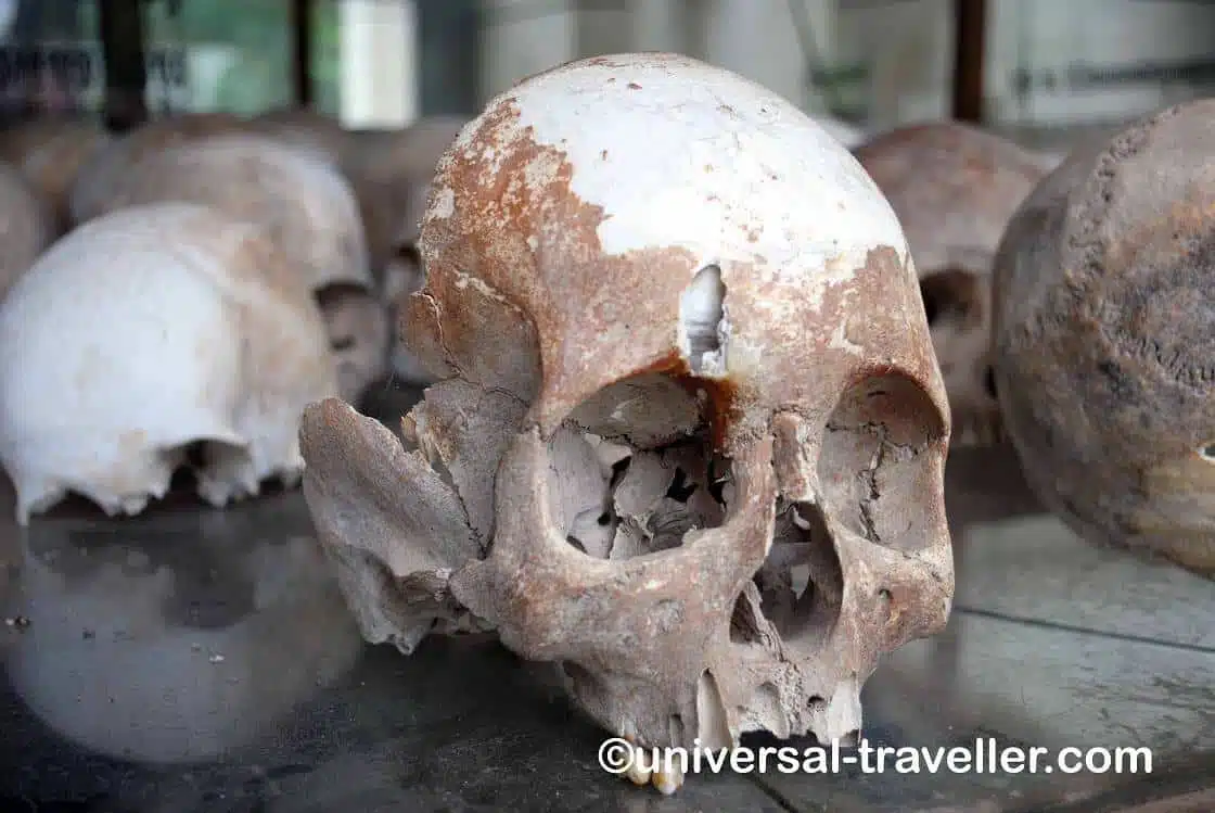 The Horrible Killing Fields and S21 Prison in Phnom Penh, Cambodia 8