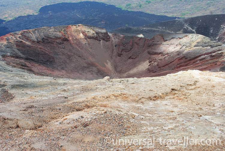 backpacking volcano boarding nicaragua dsc