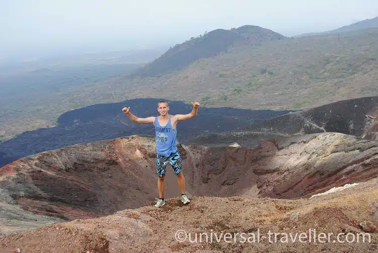 Backpacking Imbarco Sul Vulcano Nicaragua Dsc