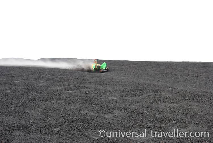 backpacking volcano boarding nicaragua dsc