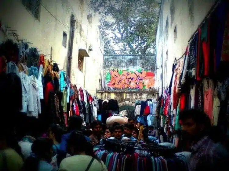 Sarojini Nagar Flea Market