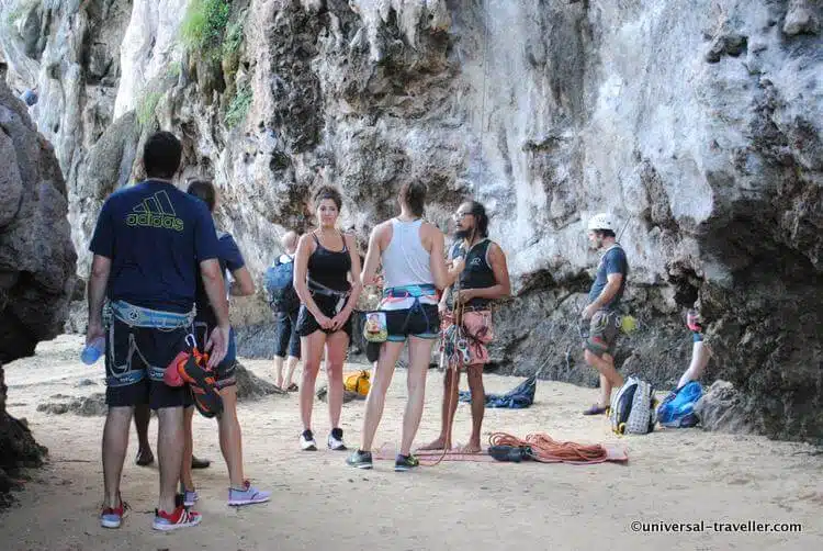 Then we went to the first climbing route where we started with a short briefing and a detailed instruction into security.