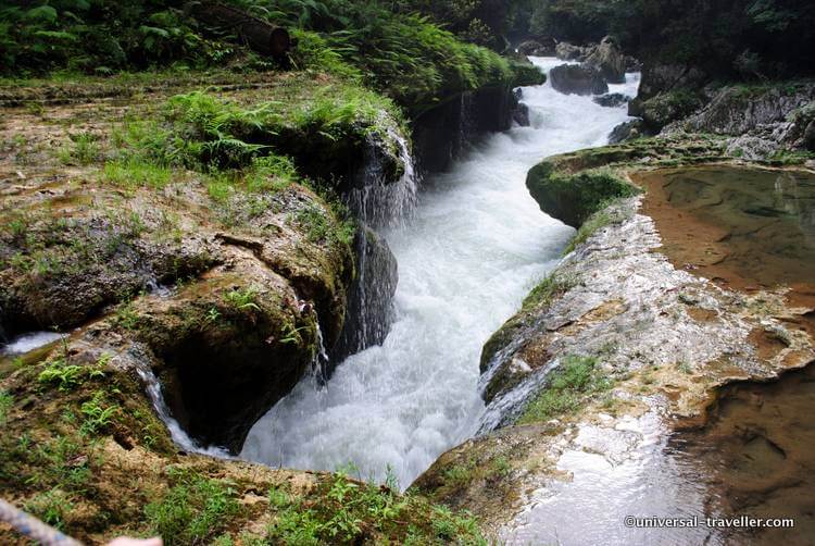 Emuc Champey Guatemala Pozas Y Cuevas Naturales