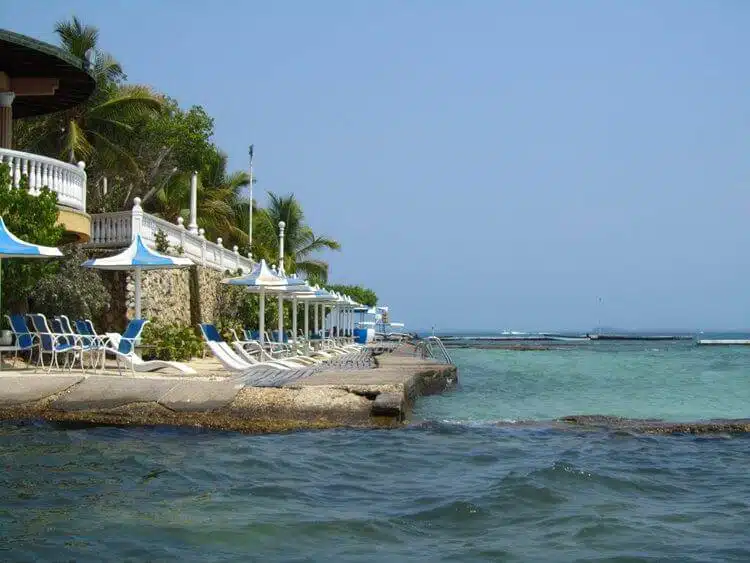 Buceo En El Parque Nacional De La Isla Del Rosario