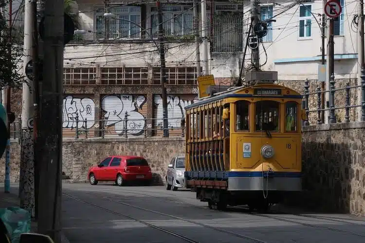 Le Tramway Historique De Santa Teresa