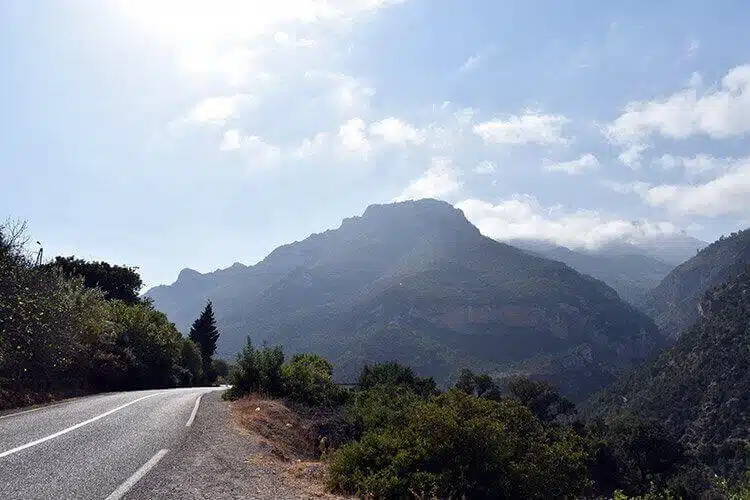 Lesterlost Travel Morocco Road Trip Near Chefchaouen Universal Traveller 001