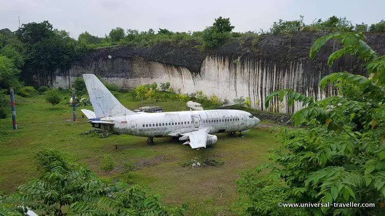 Verlassene Flugzeuge Bali Raya Nusa Dua Selatan Autobahn
