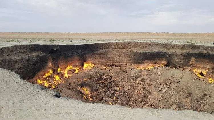 Porta Dell'inferno Derweze Turkmenistan