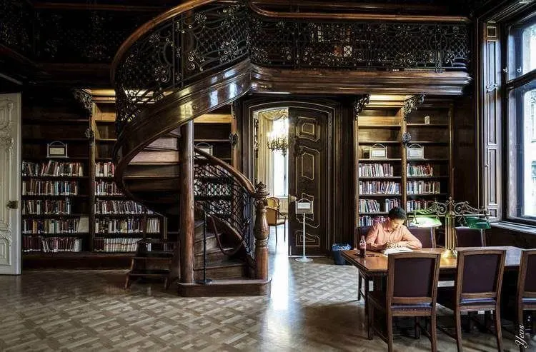 PoblacióN De Budapest - Biblioteca Szabo Ervin