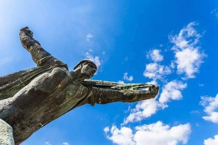 Lo Mejor Que Se Puede Hacer En Budapest - Parque Monumental De Budapest