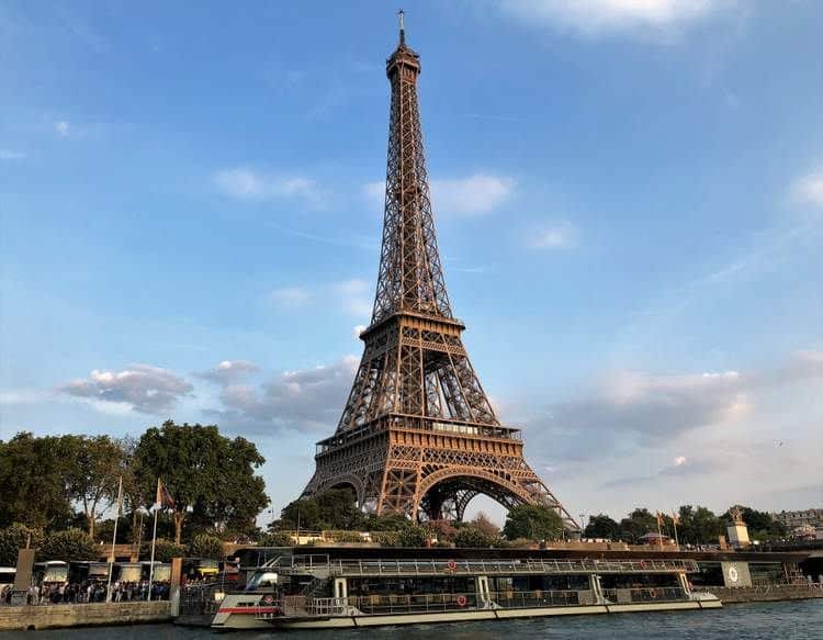 beautiful places to visit in the world