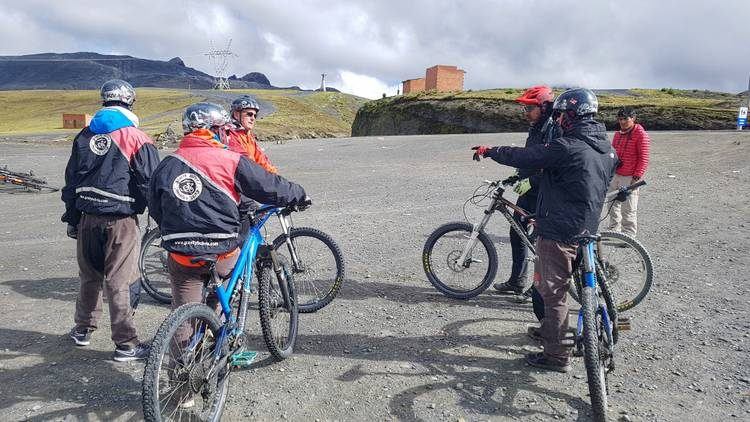 Ciclismo por la Carretera de la Muerte en Bolivia 14