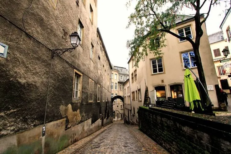 Calle Lluviosa-Ciudad De Luxemburgo