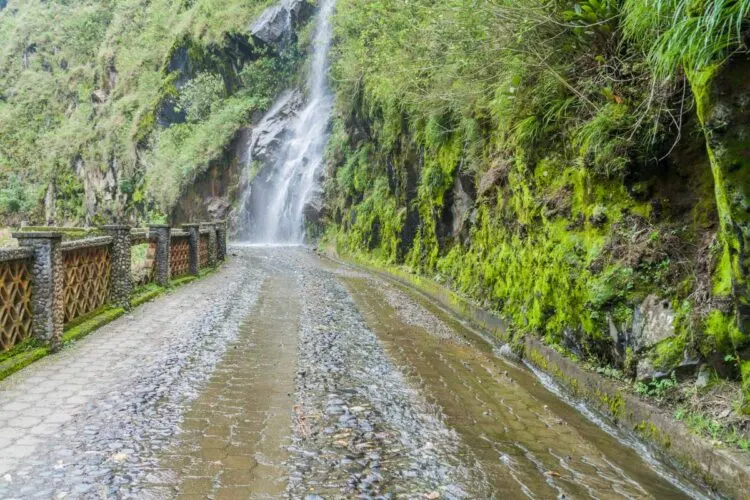 Cycling Path From Banos To Puyo