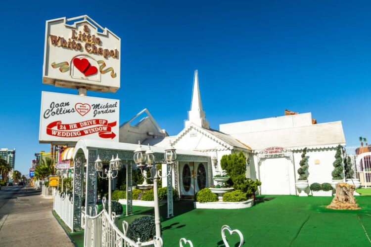 Little White Wedding Chapel Las Vegas