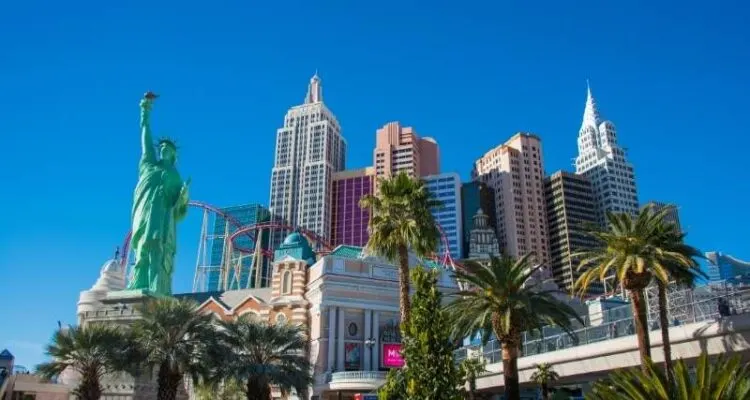 Cosas Gratis Y Baratas Que Hacer En Las Vegas | Qué Ver En Las Vegas 20 Statue Of Liberty Las Vegas