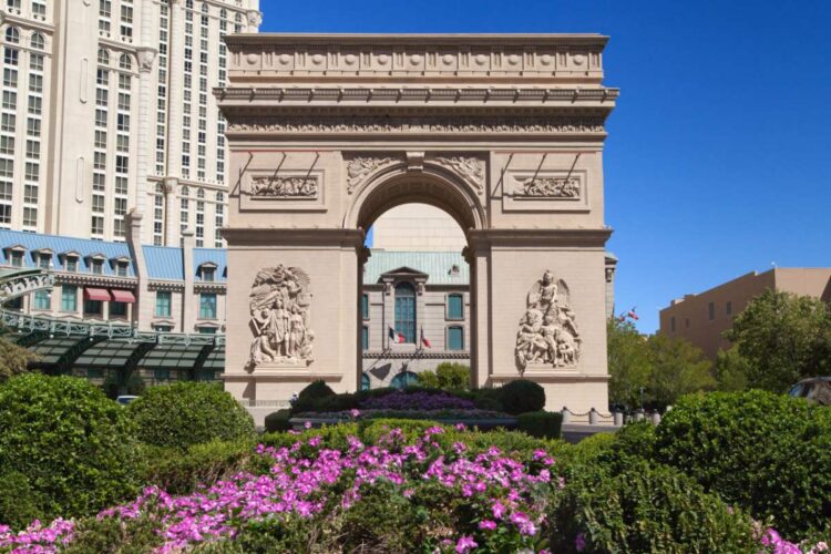 Visit The Arc De Triomphe Replica Las Vegas