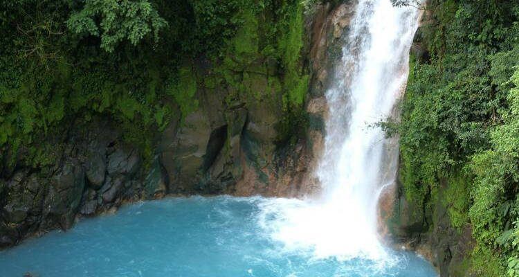 Top Places To Visit On Your Vacations In Costa Rica
