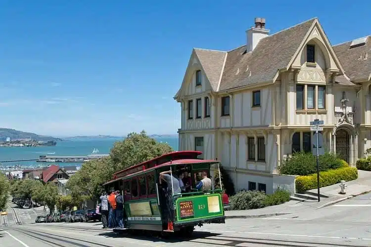 Hoe Te Reizen Vanseattletnaarsanfrancisco