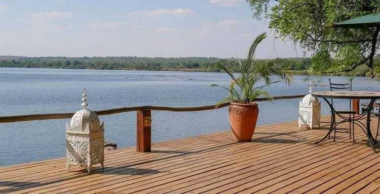 Tongabezi Luxury Lodge1