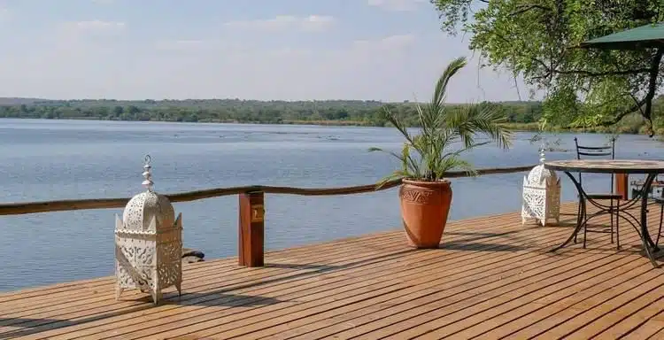 Tongabezi Luxury Lodge1