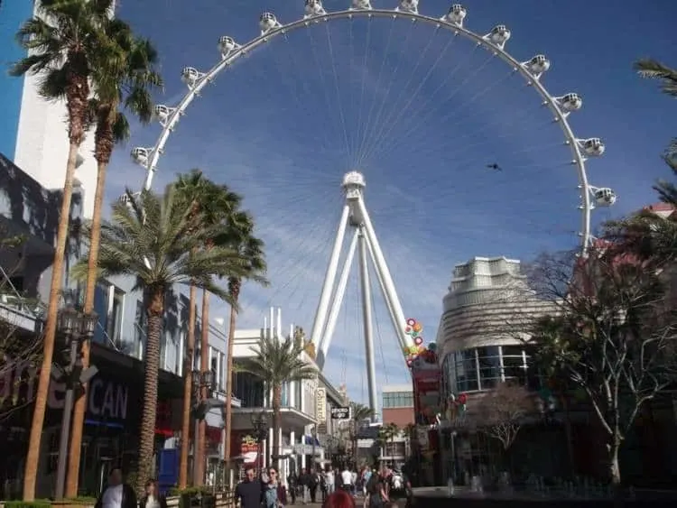 Las Vegas Highroller The Highest Ferris Wheel In The World1 1
