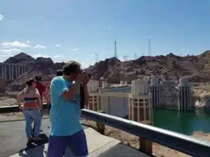 visit hoover dam from las vegas