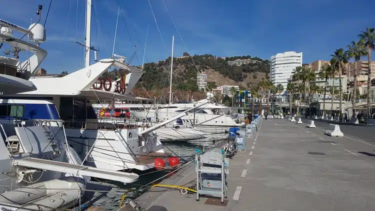 Puerto De Malaga (Malaga Port)