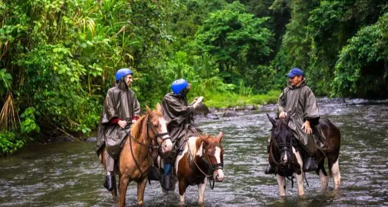 Les meilleurs circuits d'équitation au Costa Rica