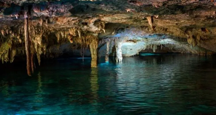 Cenote Dos Ojos Tulum2 1