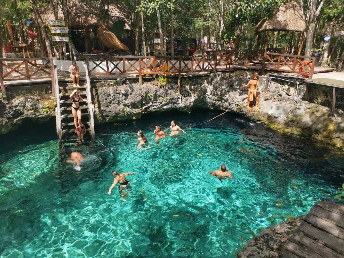 Cenote Zacil-Ha