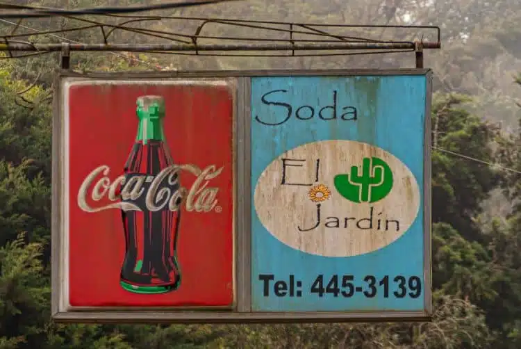 Comer Numa Soda Costa Rica