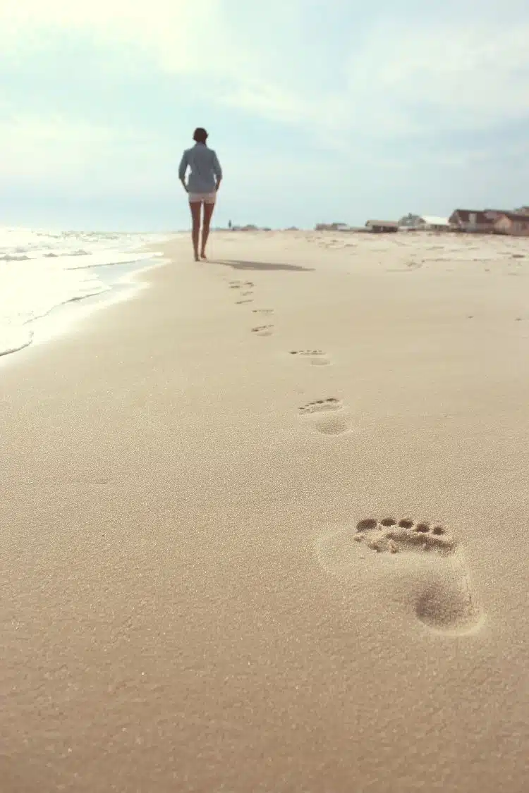 80 Inspirational Ocean Beach Quotes And Beach Captions