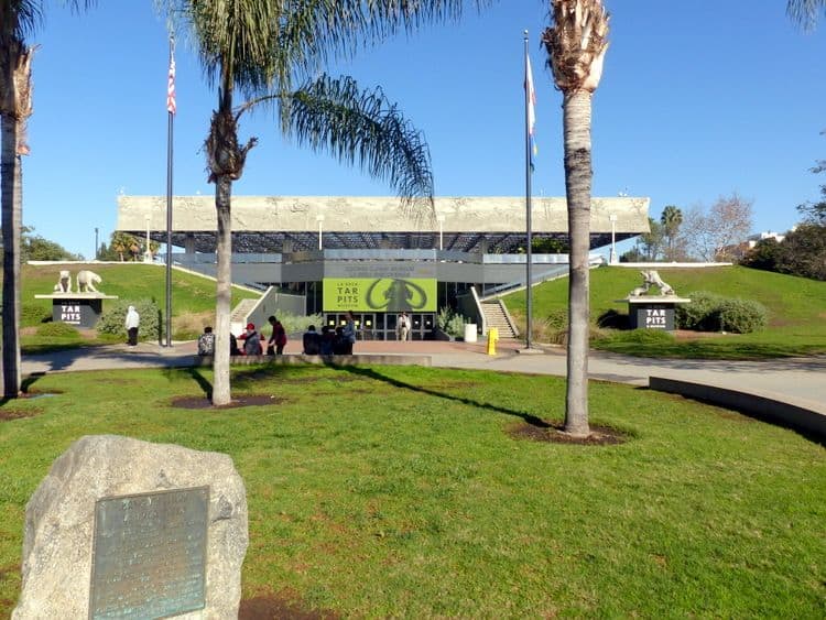 La Brea Tar Pits - Unterhaltsame Aktivitäten In Los Angeles