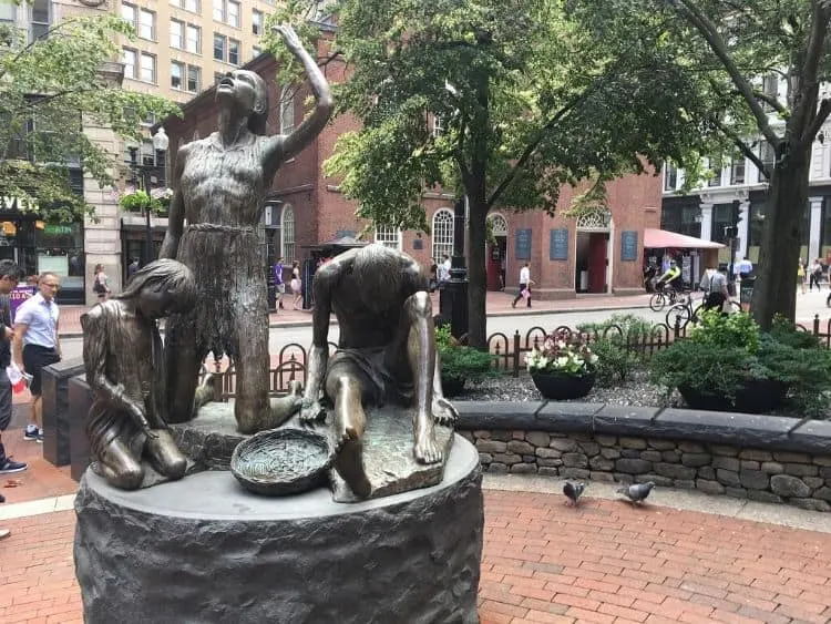 Qu'y A-T-Il à Faire à Boston ? Monument De La Famine Irlandaise.