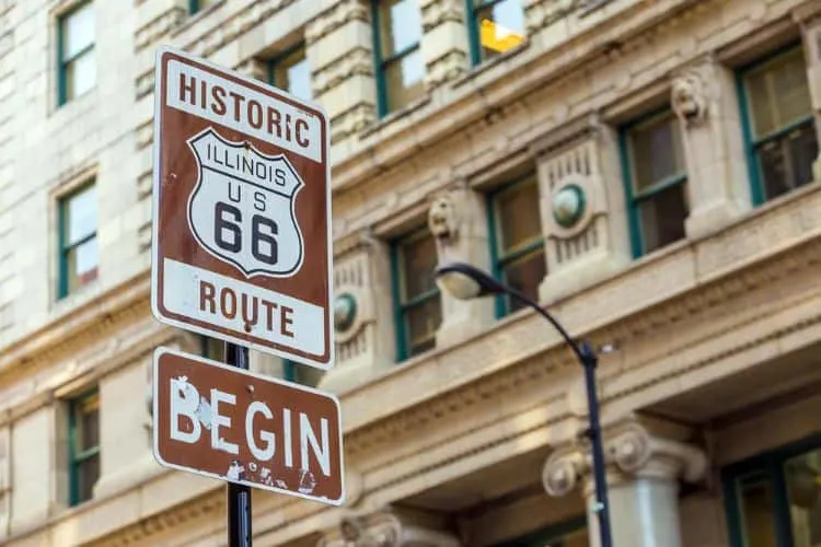 This Photo Shows The Sign Of The Beginning Of Route 66 Sign