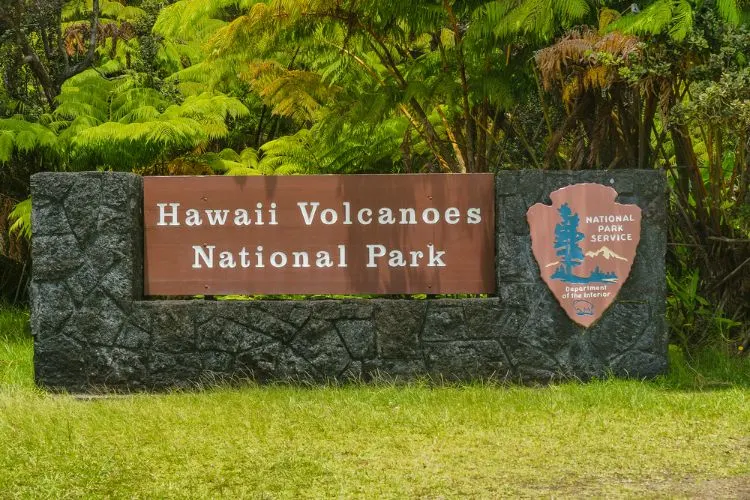 Hawaii Volcanoes National Park Schild
