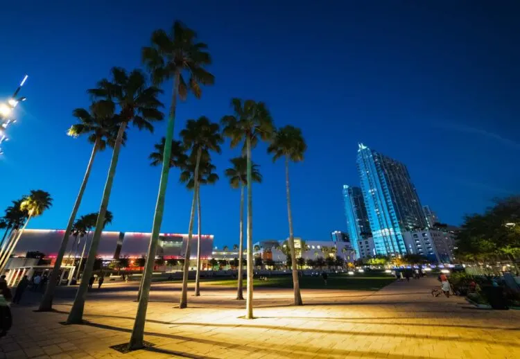 Parc Du Front De Mer Curtis Hixon