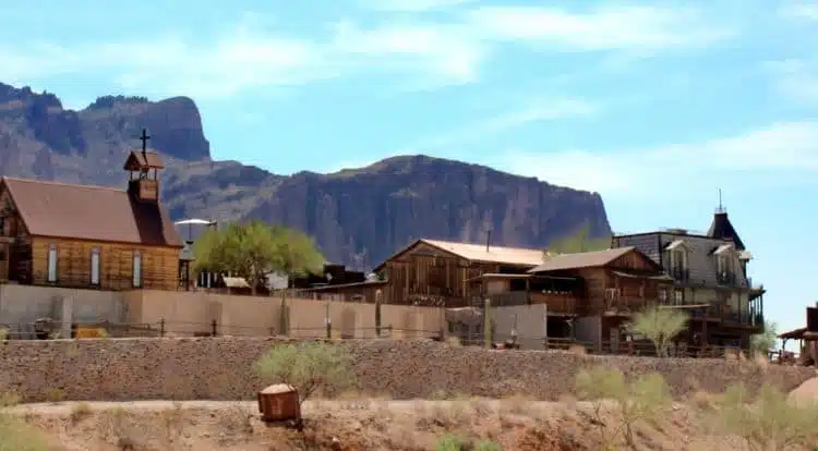 Pueblo Fantasma De Goldfield