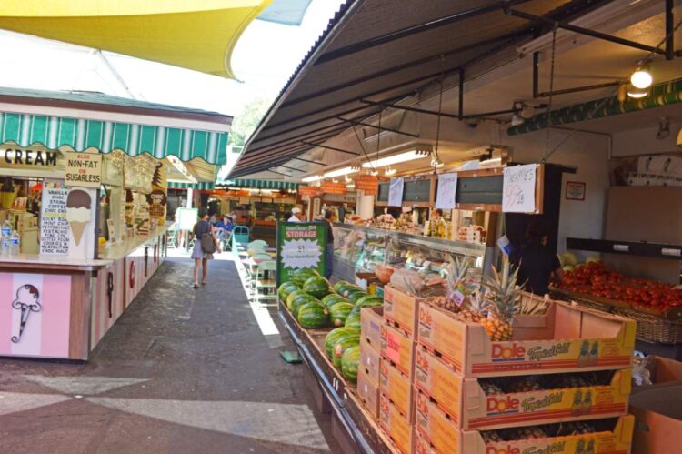 Der Original Farmers Market Und Der Grand Central Market