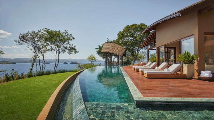 Fliege Mit Netjets Zum Four Seasons Resort Costa Rica Auf Der Peninsula Papagayo