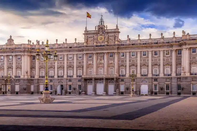 wo liegt madrid