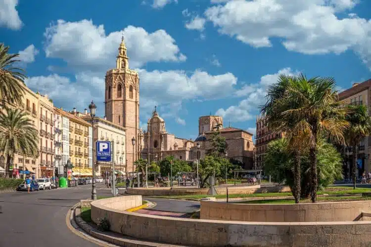 wo liegt valencia spanien