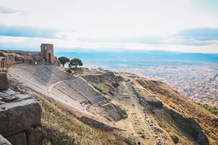 Ruinen Von Pergamon In Bergame In Der Turkei