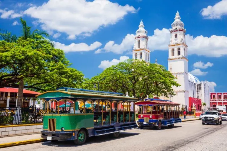 Come viaggiare da Merida a Campeche Messico