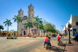 Hoe reis je van Merida naar Valladolid, Mexico?