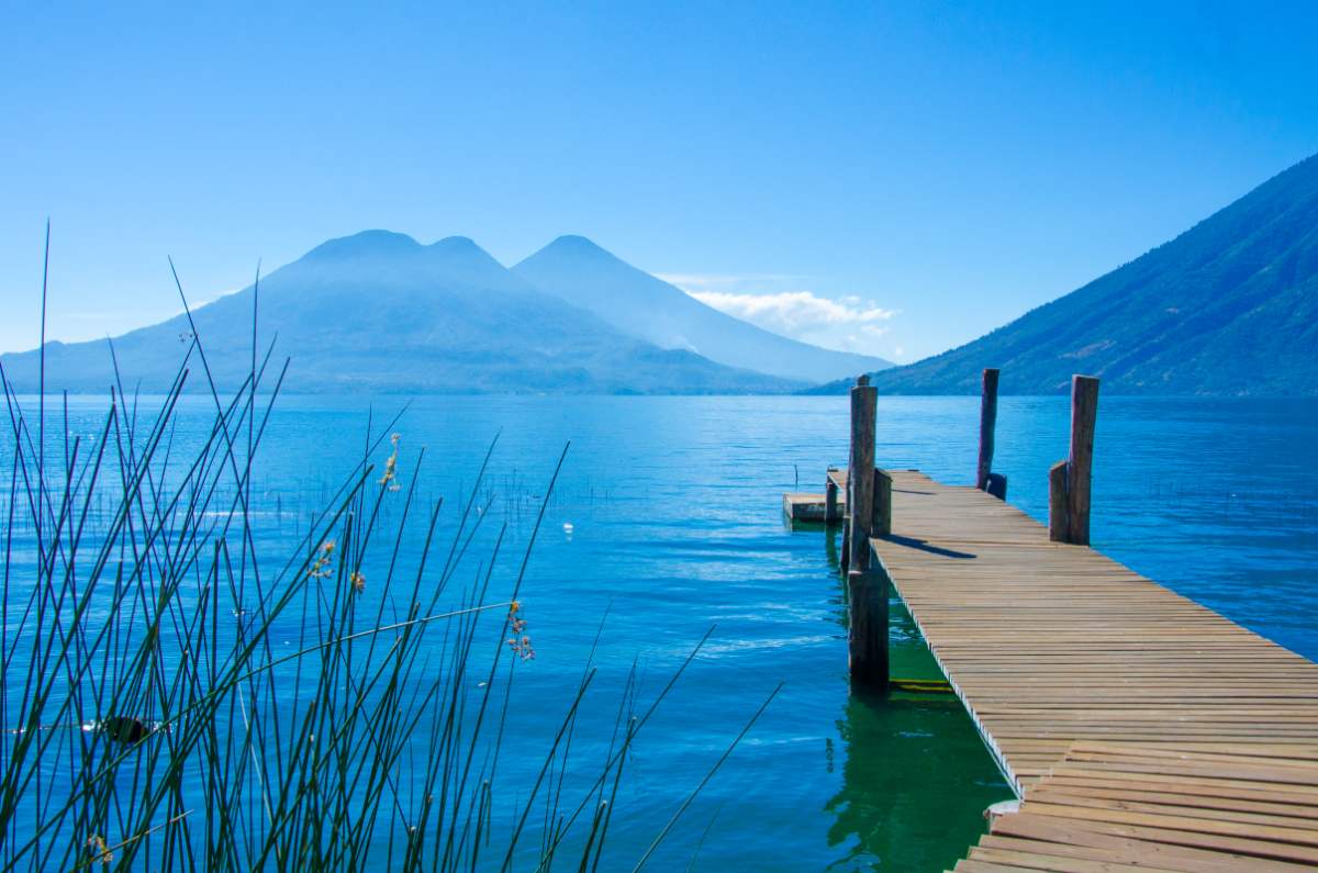 Hoe Kom Je Van Antigua Naar Het Meer Van Atitlan, Guatemala?