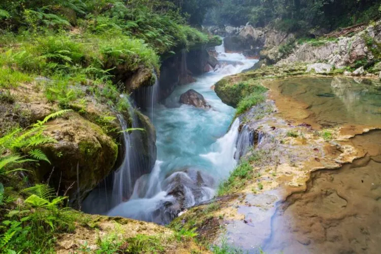 Wie Reise Ich Von Guatemala-Stadt Nach Lanquin, Guatemala?